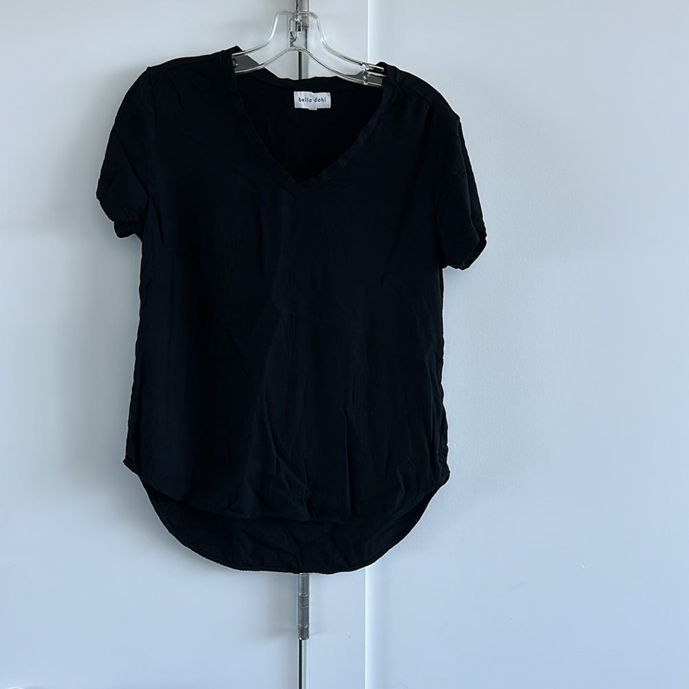 Bella Dahl black t-shirt
